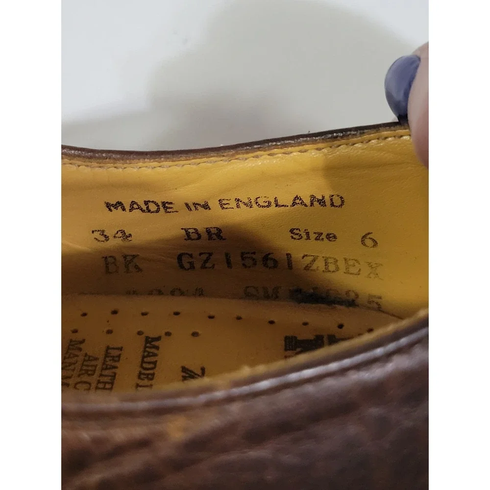 Dr. Martens Leather Oxfords Mens 6 Brown Lace up Vintage Low Shaft 1561 England